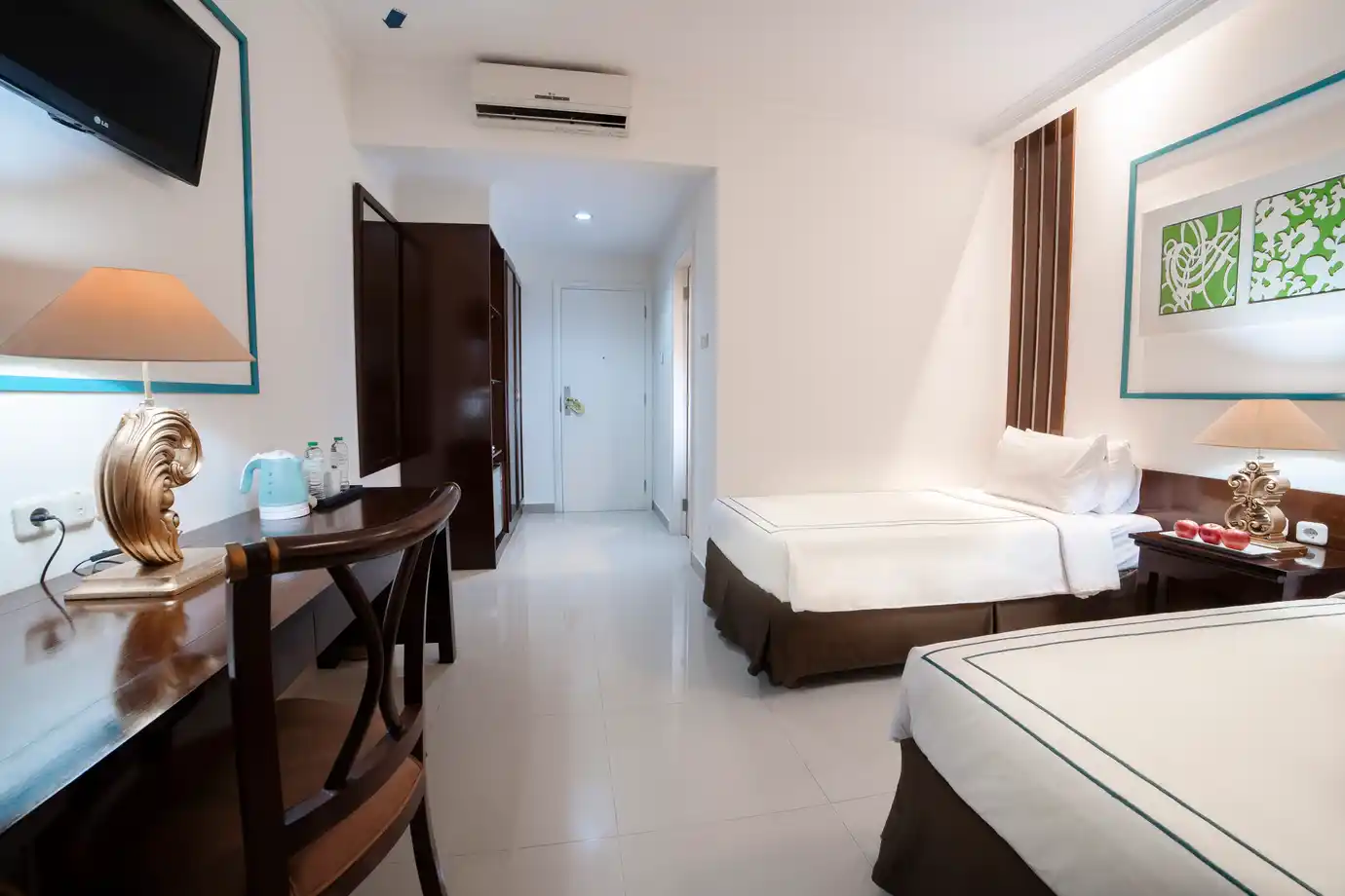 Premiere Twin Room - 4