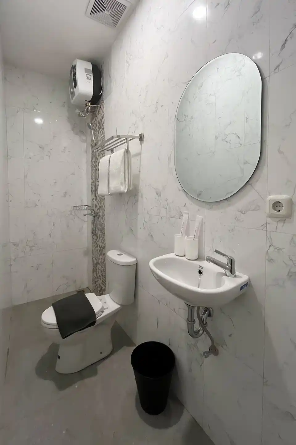 Superior Twin Room Only - 6