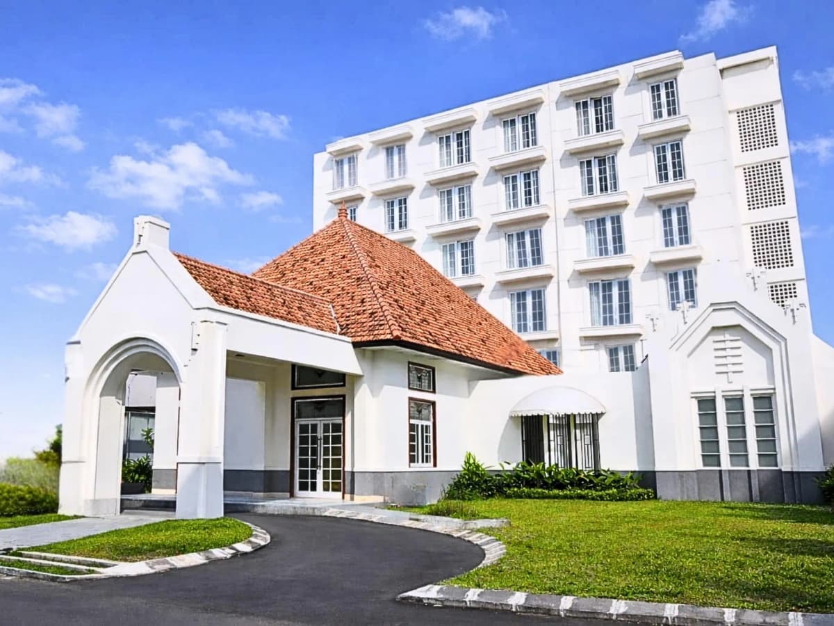 The Prajan Hotel & Villas
